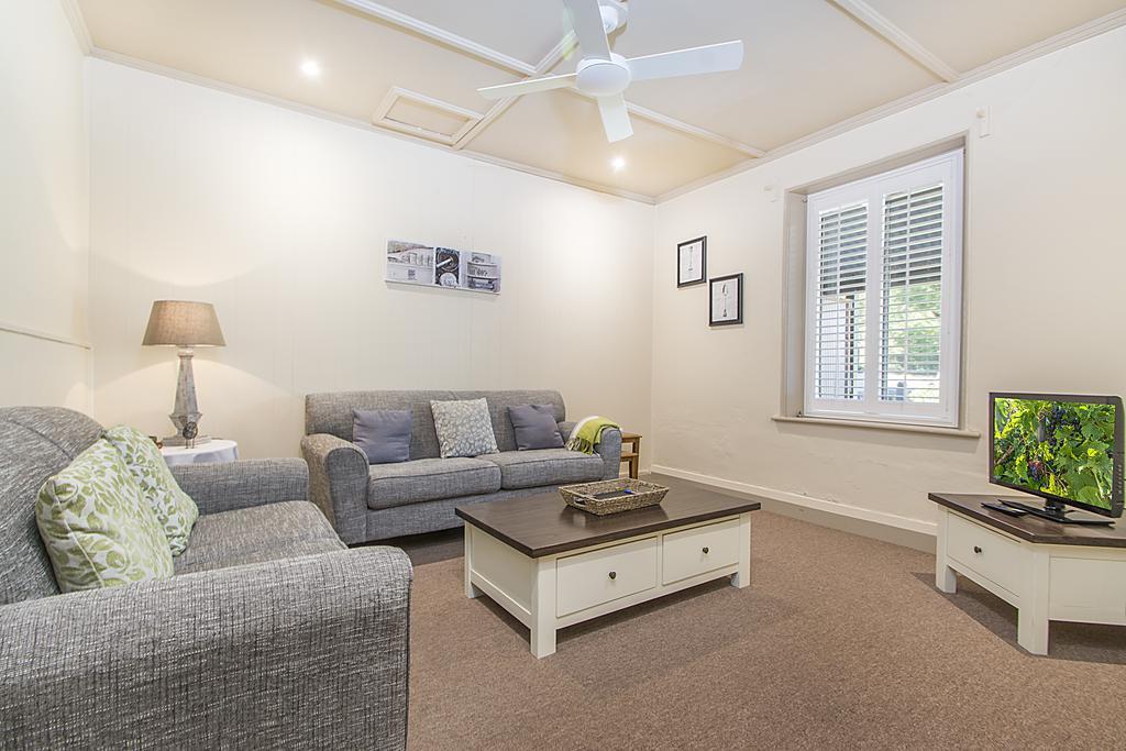 Stoneleigh Cottage Bed And Breakfast Angaston Extérieur photo